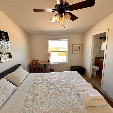 Хостел Bodhi House, Joshua Tree National Park Туэнтинайн-Палмс Экстерьер фото