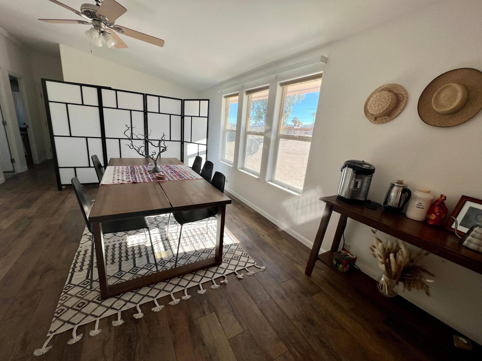 Хостел Bodhi House, Joshua Tree National Park Туэнтинайн-Палмс Экстерьер фото