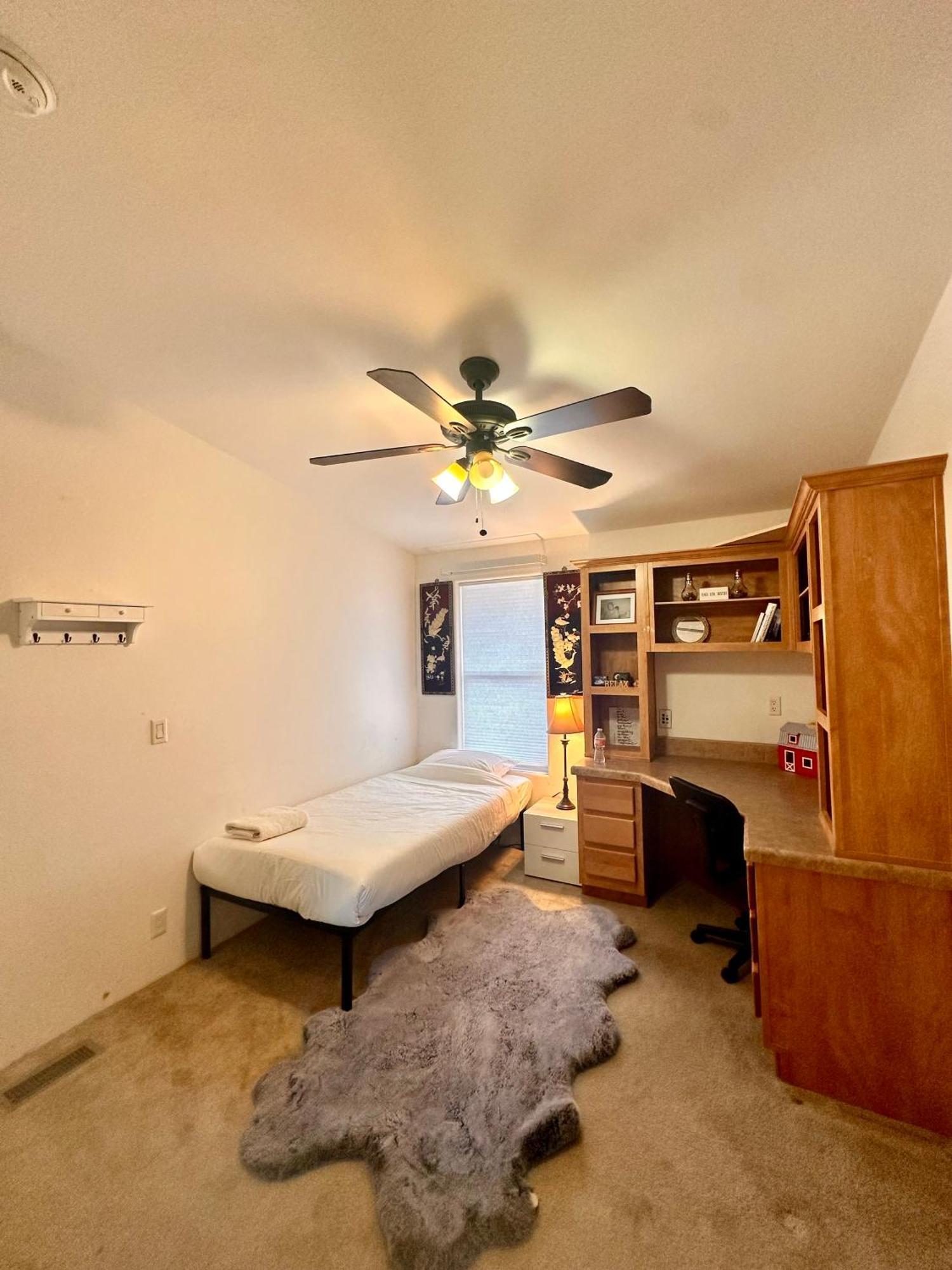 Хостел Bodhi House, Joshua Tree National Park Туэнтинайн-Палмс Экстерьер фото